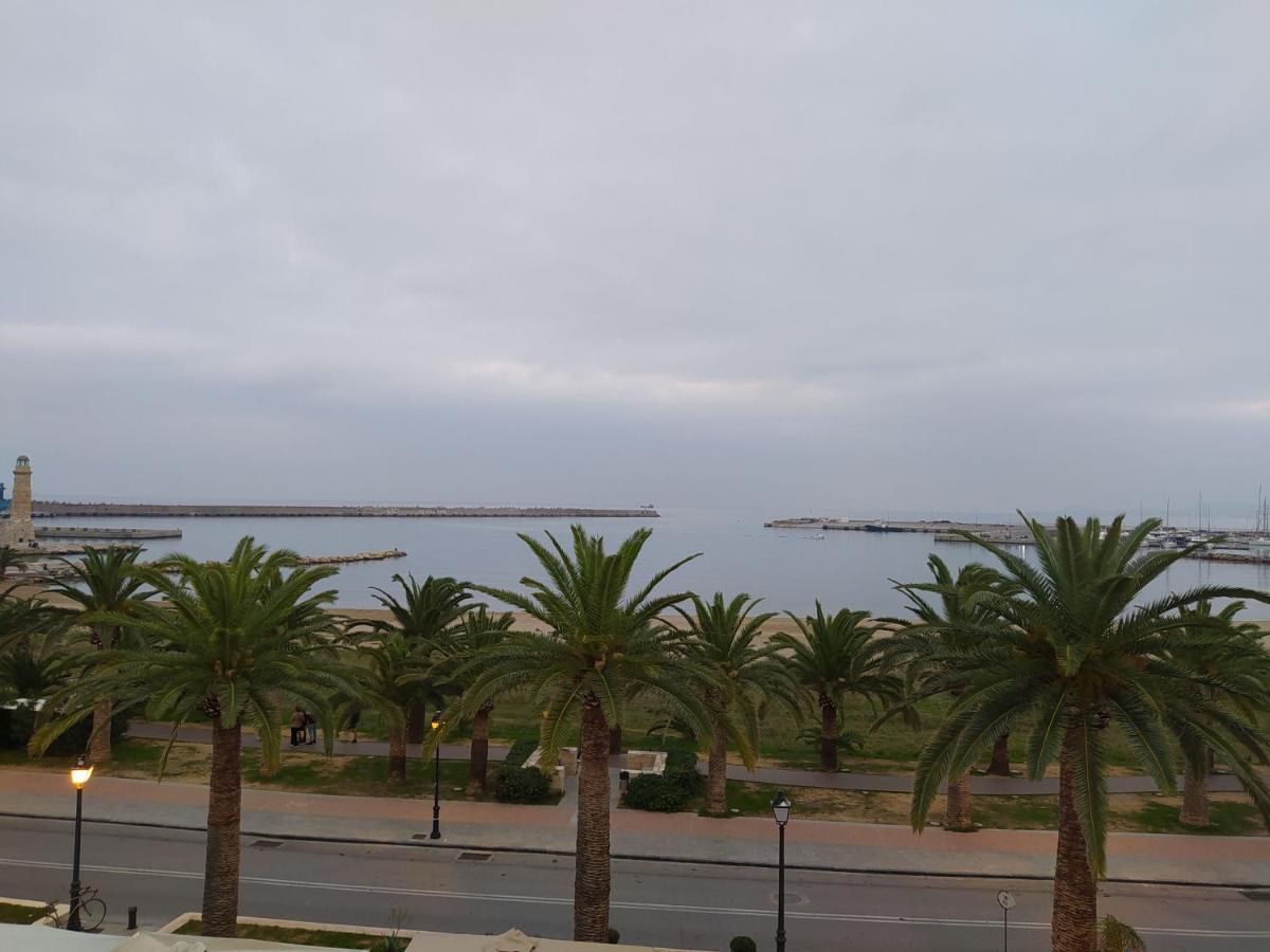 Sea Front Old Town Otel Resmo Dış mekan fotoğraf